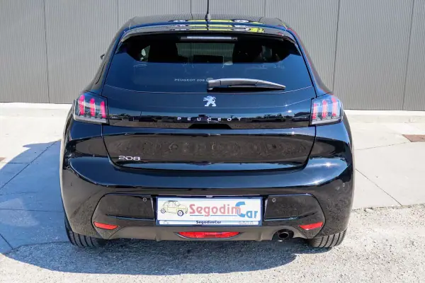 Peugeot 208 2021 - 12990 EUR, 35048 km - AUTO.MOTO.pt - 35048km - foto 4 de 31