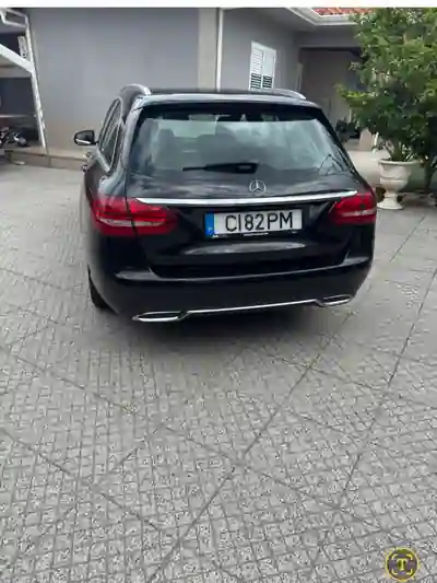 Mercedes-Benz C 220 2016 - 13250 EUR, 303000 km - AUTO.MOTO.pt - 303000km - foto 2 de 6