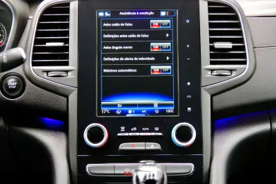 Renault Talisman Sport Tourer 2016 - 14750 EUR, 104000 km - AUTO.MOTO.pt - 104000km - foto 38 de 46