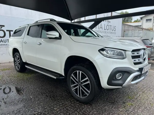 Mercedes-Benz X 250 2020 - 45000 EUR, 56048 km - AUTO.MOTO.pt - 56048km - foto 2 de 8