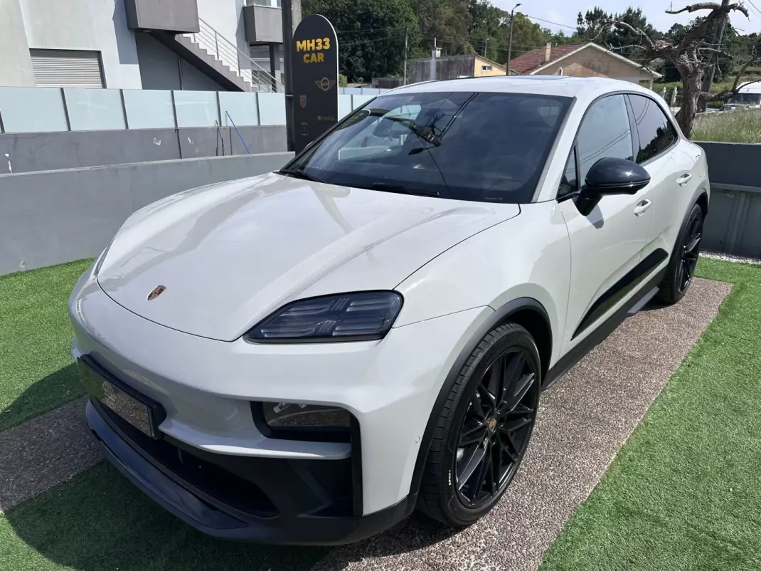 Porsche Macan 2026 - 129000 EUR, 2200 km - AUTO.MOTO.pt - 2200km - foto 6 de 85