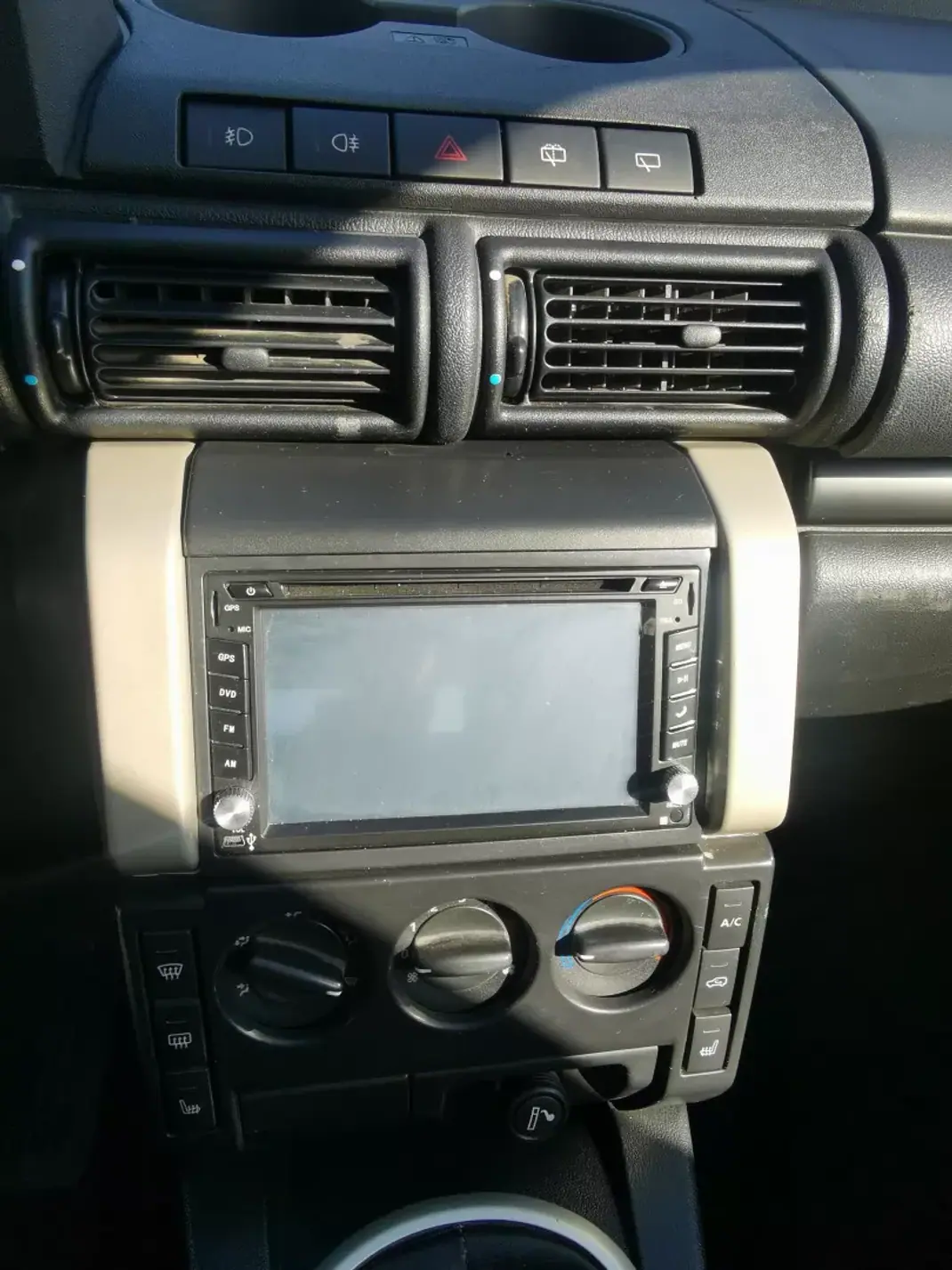 Land Rover Freelander 2005 - 8000 EUR, 248000 km - 248000km - foto 9 de 9