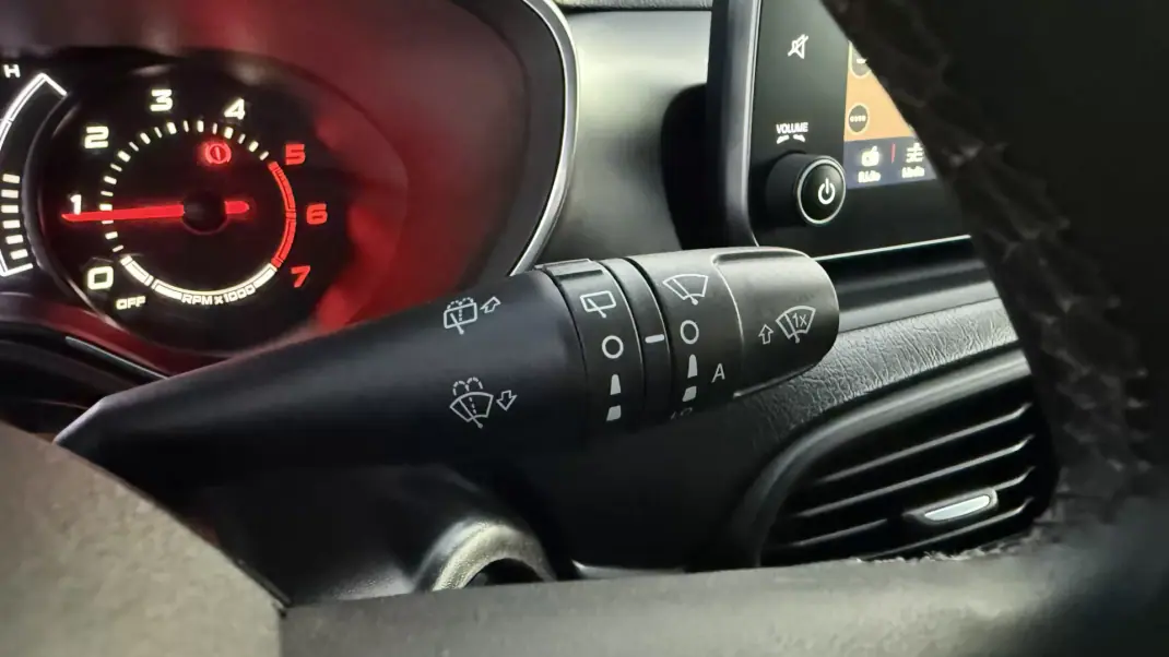 Fiat Tipo Station Wagon 2019 - 12900 EUR, 137000 km - AUTO.MOTO.pt - 137000km - foto 34 de 43