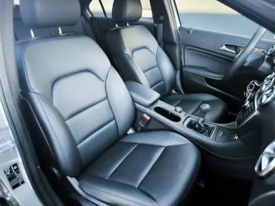 Mercedes-Benz A 160 2014 - 15950 EUR, 64000 km - AUTO.MOTO.pt - 64000km - foto 20 de 34