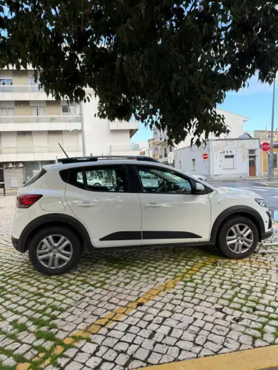 Dacia Sandero 2022 - 16850 EUR, 12275 km - AUTO.MOTO.pt - 12275km - foto 4 de 10