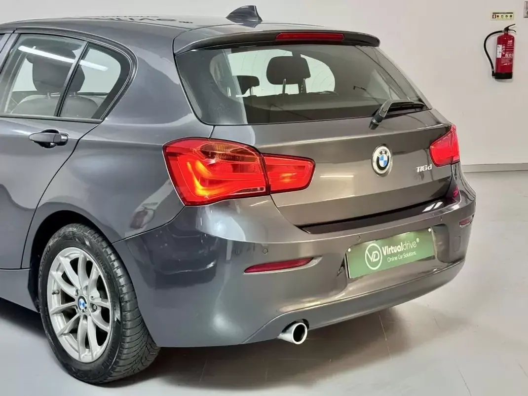 BMW 116 2016 - 10750 EUR, 176000 km - 176000km - foto 10 de 44