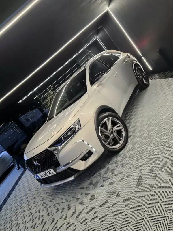 DS DS7 Crossback 2021 - 26750 EUR, 158000 km - AUTO.MOTO.pt - 158000km - foto 6 de 32