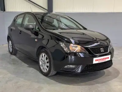SEAT Ibiza 2017 - 11700 EUR, 226577 km - AUTO.MOTO.pt - 226577km - foto 4 de 9