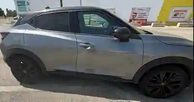 Nissan Juke 2021 - 18600 EUR, 40000 km - AUTO.MOTO.pt - 40000km - foto 3 de 6