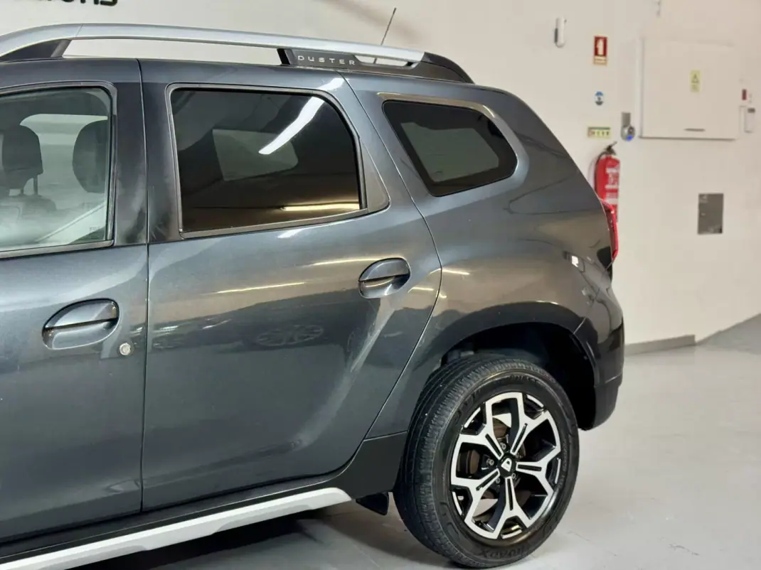Dacia Duster 2020 - 15750 EUR, 128000 km - AUTO.MOTO.pt - 128000km - foto 13 de 60