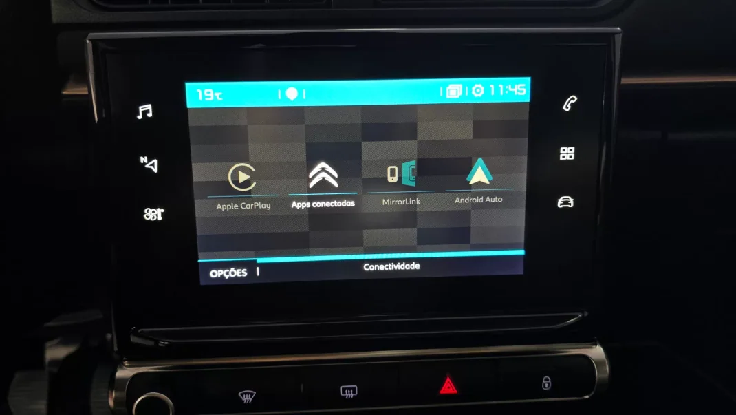 Citroën C3 2019 - 12750 EUR, 56334 km - AUTO.MOTO.pt - 56334km - foto 36 de 75