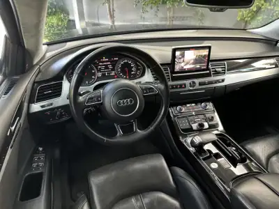 Audi A8 2016 - 39000 EUR, 170000 km - AUTO.MOTO.pt - 170000km - foto 30 de 53