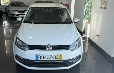 Volkswagen Polo 2016 - 7999 EUR, 148121 km - 148121km - foto 3 de 17