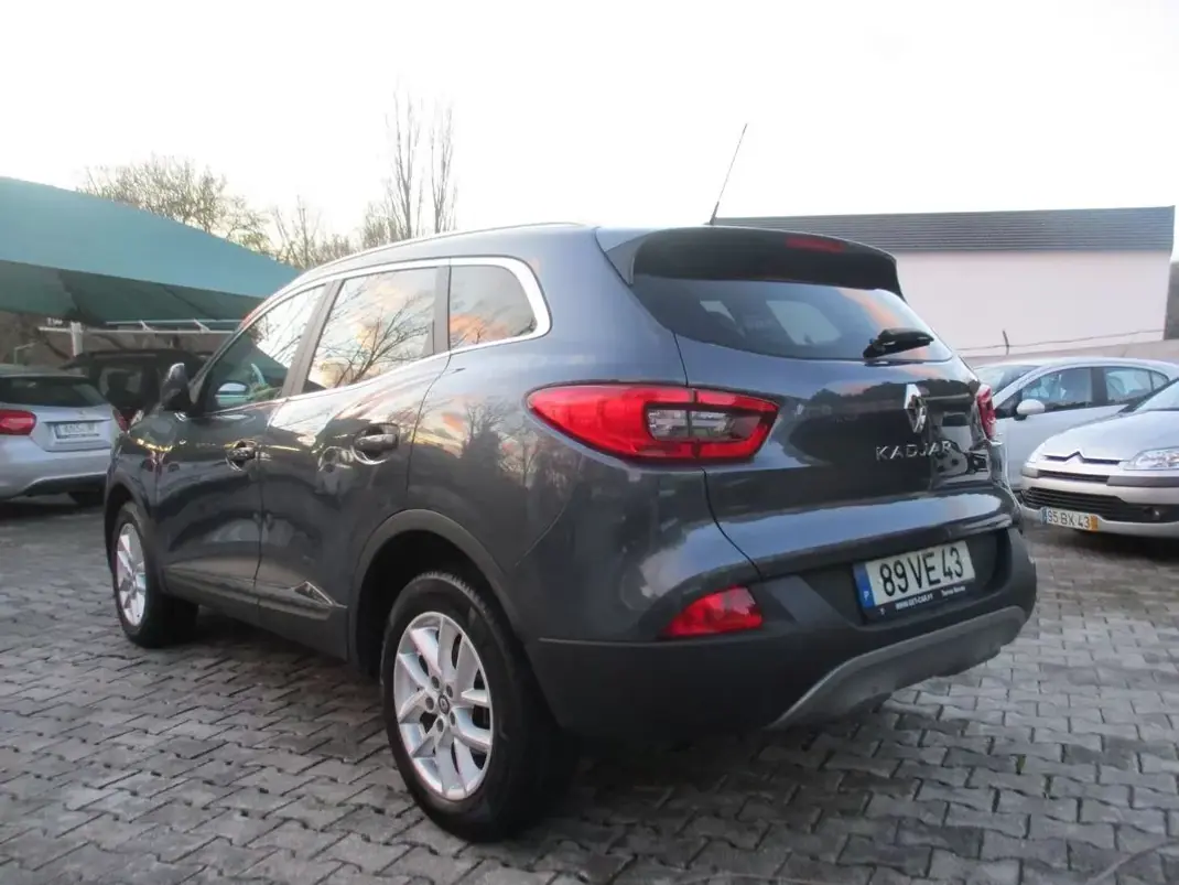 Renault Kadjar 2018 - 14990 EUR, 105000 km - 105000km - foto 6 de 29