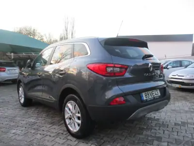 Renault Kadjar 2018 - 14990 EUR, 105000 km - 105000km - foto 6 de 29