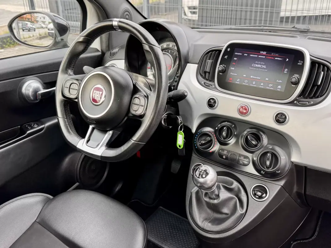Fiat 500 2021 - 10990 EUR, 111000 km - AUTO.MOTO.pt - 111000km - foto 9 de 18