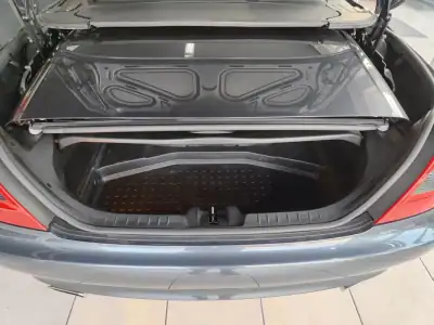 Mercedes-Benz SLK 200 2010 - 21500 EUR, 79000 km - AUTO.MOTO.pt - 79000km - foto 15 de 32