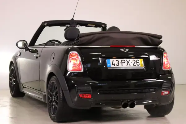 MINI John Cooper Works 2015 - 22950 EUR, 65169 km - AUTO.MOTO.pt - 65169km - foto 17 de 50