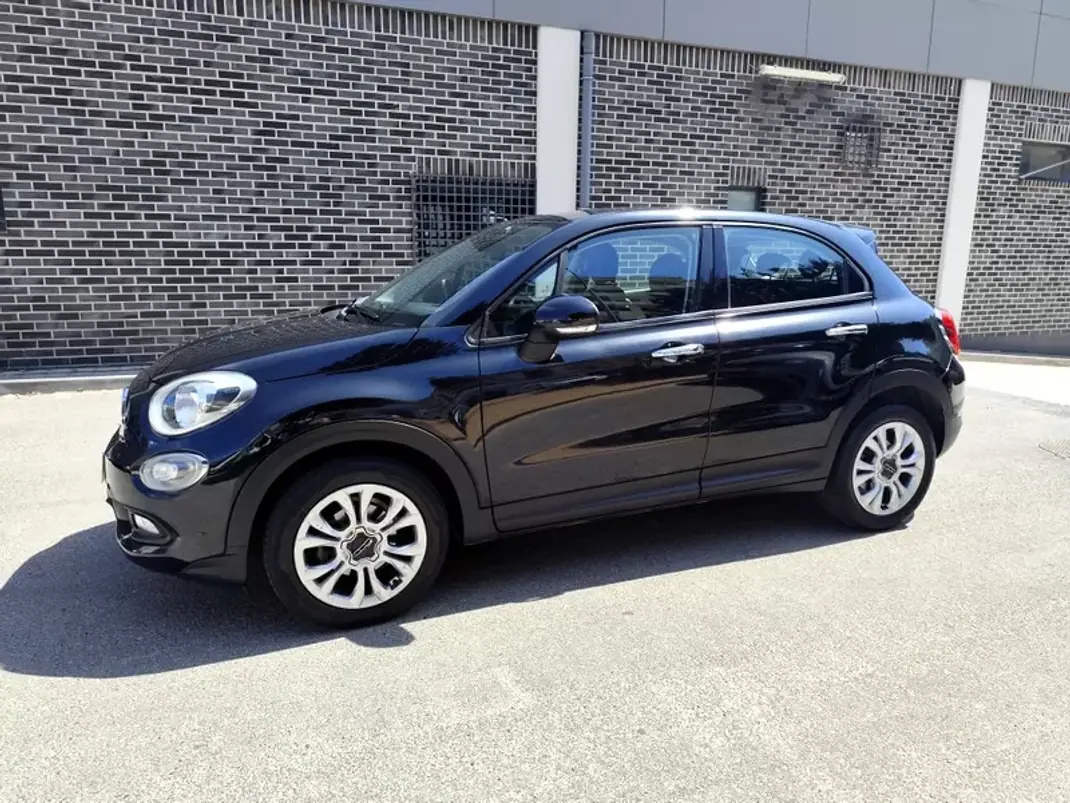 Fiat 500X 2015 - 9980 EUR, 159000 km - AUTO.MOTO.pt - 159000km - foto 5 de 22