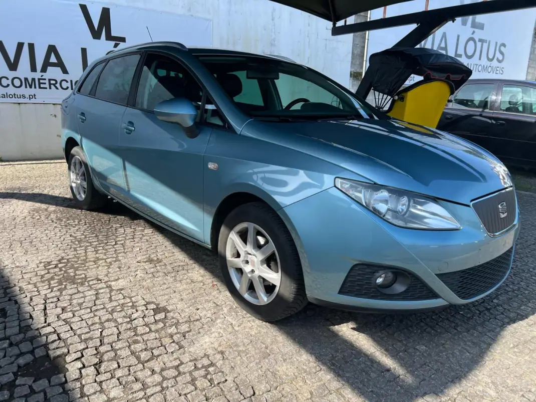 SEAT Ibiza ST 2010 - 6500 EUR, 156150 km - AUTO.MOTO.pt - 156150km - foto 10 de 10