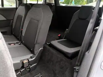 Citroën C4 Spacetourer 2019 - 19900 EUR, 90359 km - AUTO.MOTO.pt - 90359km - foto 16 de 27