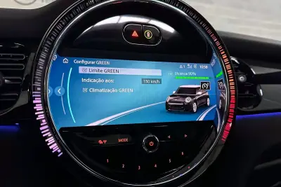 MINI Cooper 2021 - 26950 EUR, 34244 km - AUTO.MOTO.pt - 34244km - foto 28 de 52