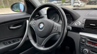 BMW 123 2007 - 11900 EUR, 253000 km - AUTO.MOTO.pt - 253000km - foto 24 de 46