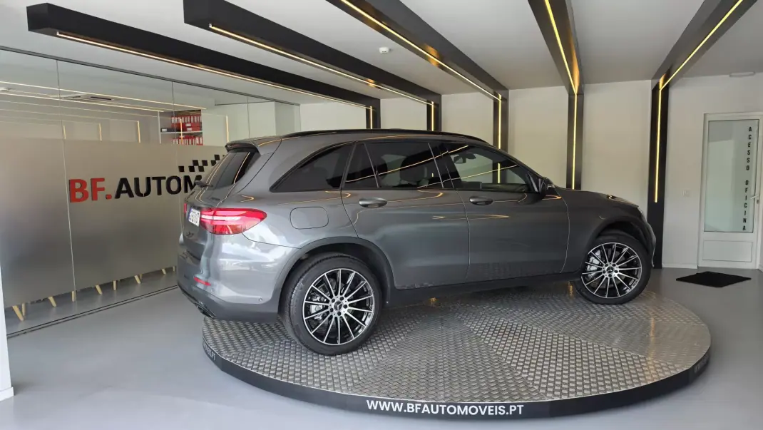 Mercedes-Benz GLC 220 2015 - 27900 EUR, 198275 km - 198275km - foto 7 de 67