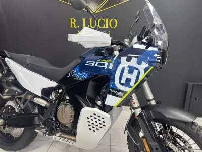 Husqvarna Norden 901 2023 - 14000 EUR, 8407 km - AUTO.MOTO.pt - 8407km - foto 13 de 24