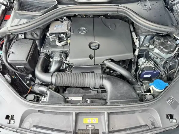 Mercedes-Benz ML 250 2012 - 24850 EUR, 179926 km - AUTO.MOTO.pt - 179926km - foto 11 de 31