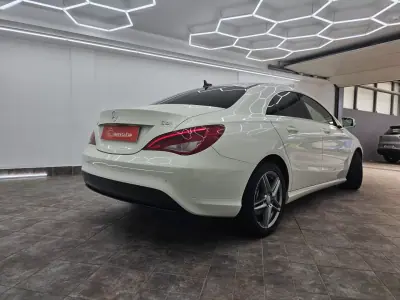 Mercedes-Benz CLA 180 2015 - 14000 EUR, 205367 km - 205367km - foto 11 de 51