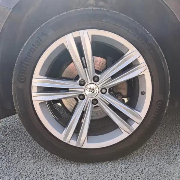Audi Q5 2009 - 17650 EUR, 150000 km - AUTO.MOTO.pt - 150000km - foto 7 de 14