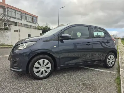 Peugeot 108 2016 - 6999 EUR, 159319 km - AUTO.MOTO.pt - 159319km - foto 3 de 21