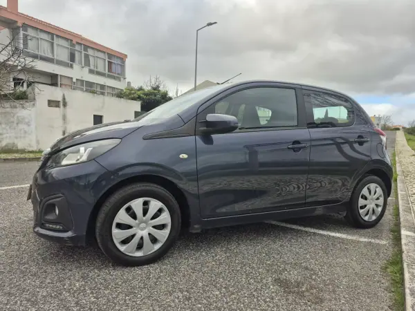 Peugeot 108 2016 - 6999 EUR, 159319 km - AUTO.MOTO.pt - 159319km - foto 3 de 21