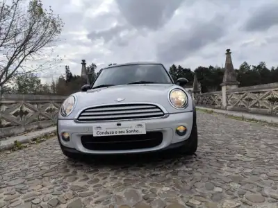 MINI Clubman 2011 - 7500 EUR, 293000 km - AUTO.MOTO.pt - 293000km - foto 49 de 65