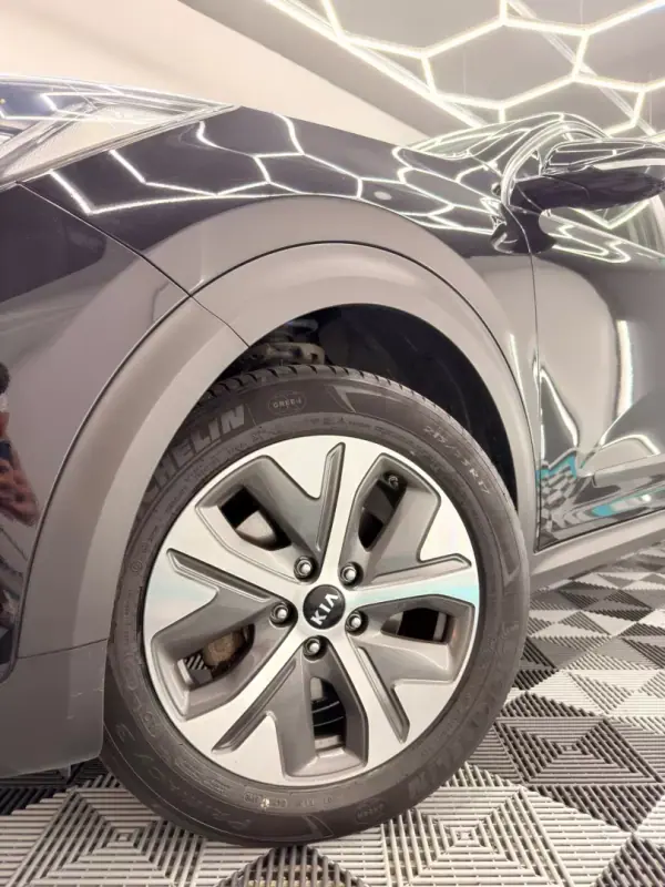 Kia e-Niro 39.2kwh - Move 2020 Elétrico — 76 000 km · Braga Kia e-Niro 39.2kwh - Move 2020 Elétrico