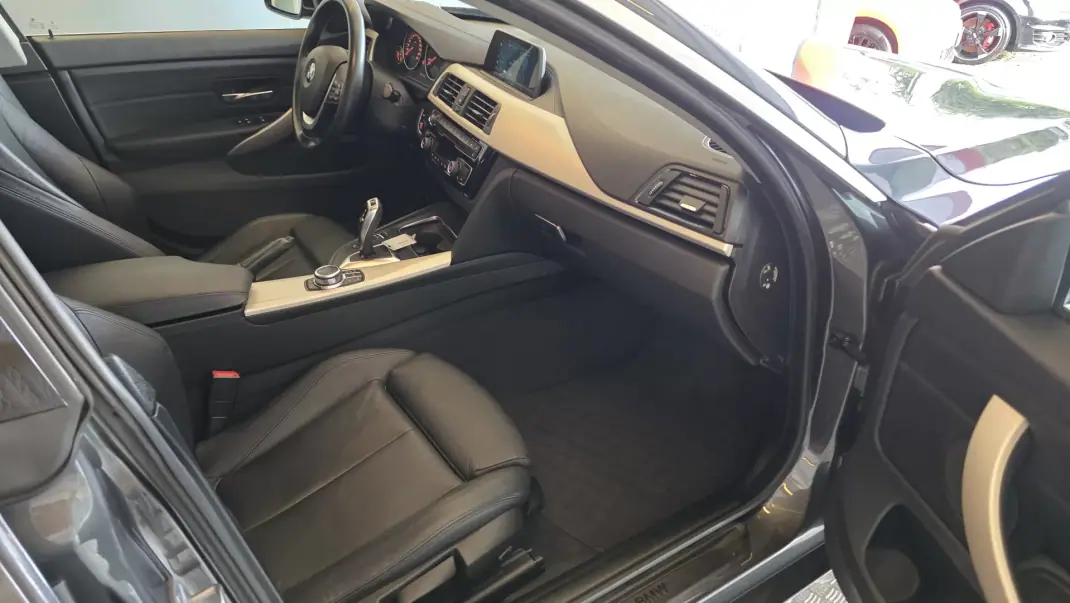 BMW 418 Gran Coupé 2018 - 20900 EUR, 157385 km - AUTO.MOTO.pt - 157385km - foto 44 de 53
