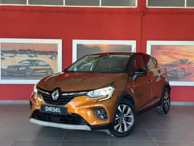 Renault Captur 2020 — foto 2 de 21