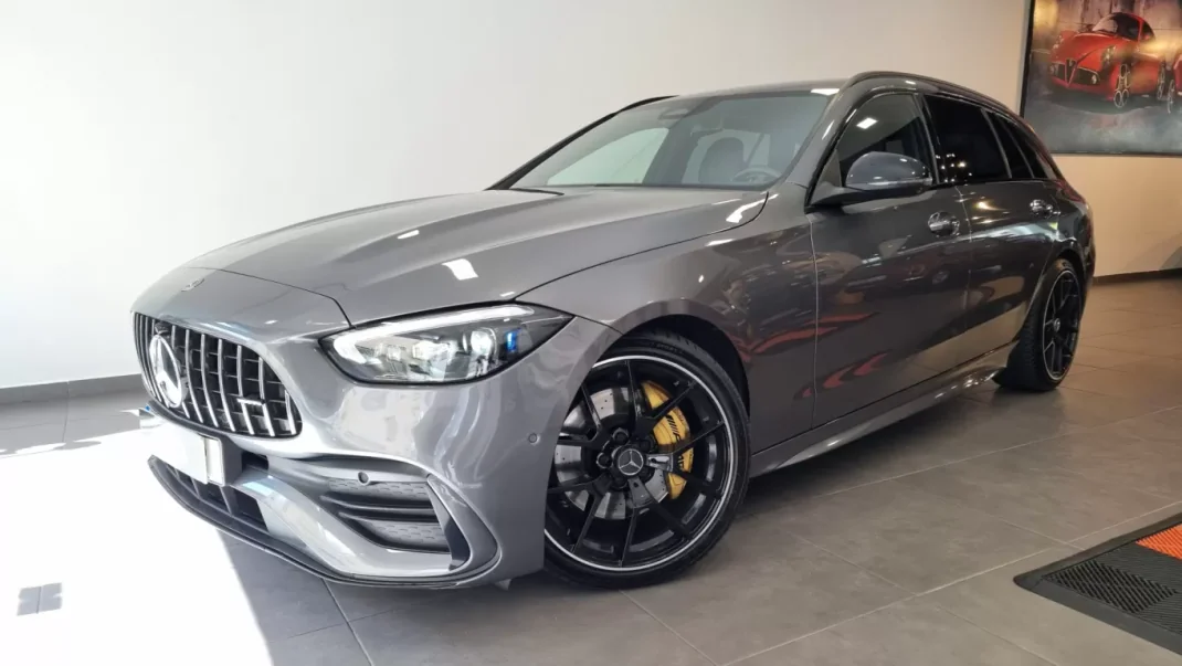 Mercedes-Benz C 220 2021 - 45500 EUR, 84665 km - AUTO.MOTO.pt - 84665km - foto 1 de 54