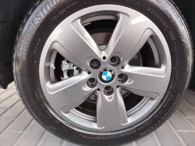 BMW 116 2024 - 27950 EUR, 10912 km - AUTO.MOTO.pt - 10912km - foto 19 de 20