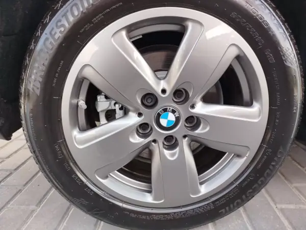 BMW 116 2024 - 27950 EUR, 10912 km - AUTO.MOTO.pt - 10912km - foto 19 de 20