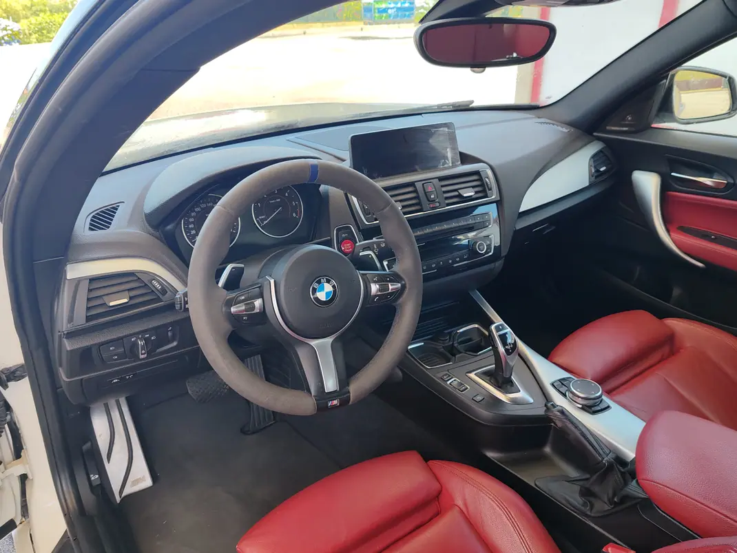 BMW 220 2015 - 15500 EUR, 290000 km - AUTO.MOTO.pt - 290000km - foto 12 de 16