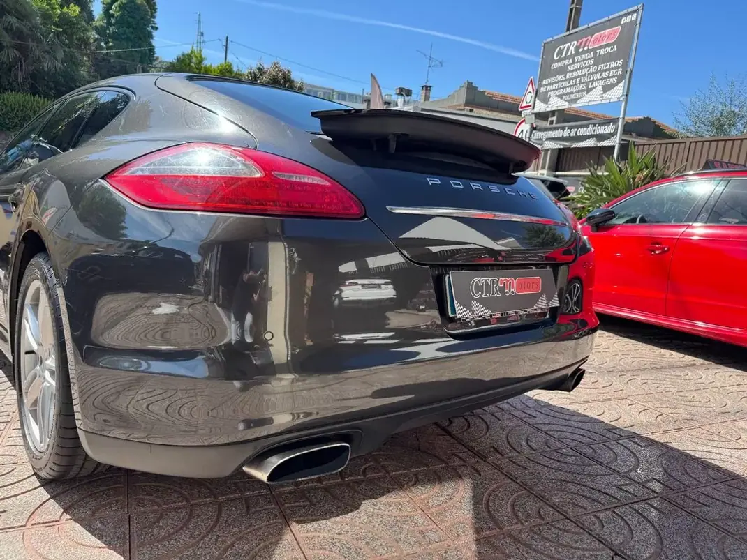Porsche Panamera 2012 - 32900 EUR, 194000 km - AUTO.MOTO.pt - 194000km - foto 12 de 32