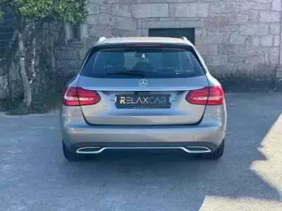 Mercedes-Benz C 220 2014 - 17999 EUR, 220000 km - AUTO.MOTO.pt - 220000km - foto 10 de 33