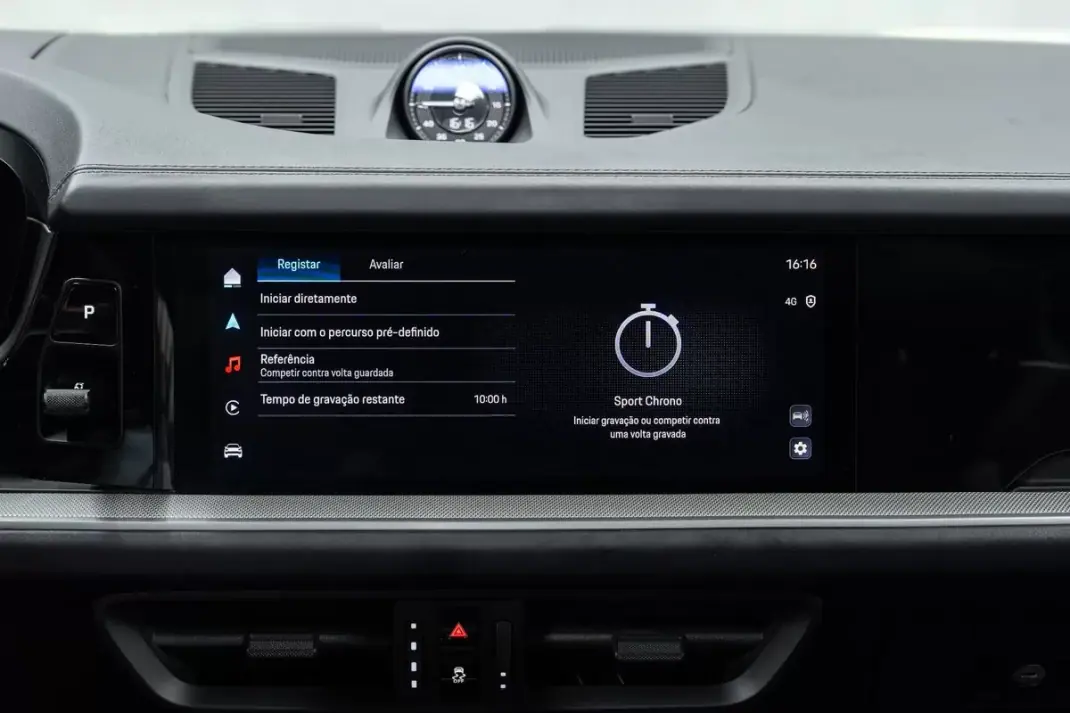 Porsche Cayenne 2024 - 97950 EUR, 32000 km - AUTO.MOTO.pt - 32000km - foto 50 de 55