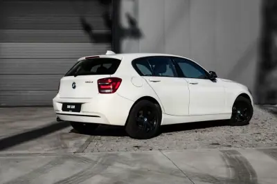 BMW 120 2012 - 15999 EUR, 190000 km - AUTO.MOTO.pt - 190000km - foto 6 de 30
