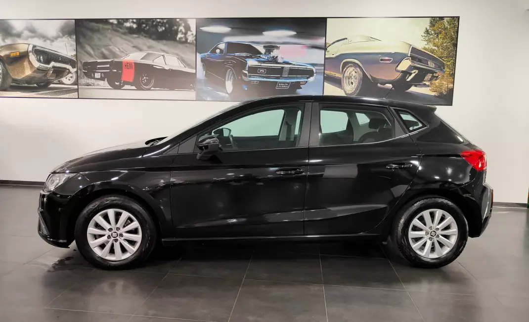 Renault Mégane E-Tech 2022 - 27990 EUR, 40000 km - AUTO.MOTO.pt - 40000km - foto 7 de 47