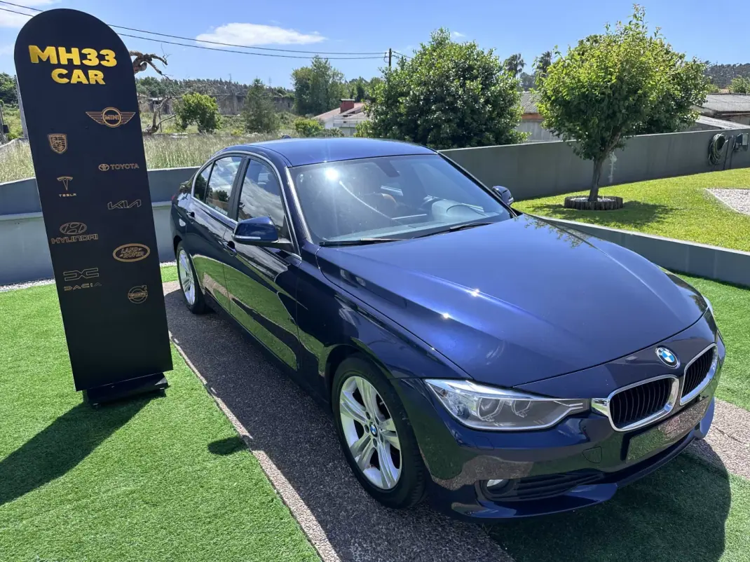 BMW 320 2015 - 14900 EUR, 240000 km - AUTO.MOTO.pt - 240000km - foto 4 de 59