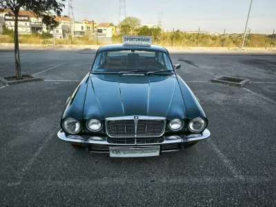 Jaguar XJ6 1976 - 24950 EUR, 47777 km - AUTO.MOTO.pt - 47777km - foto 18 de 60