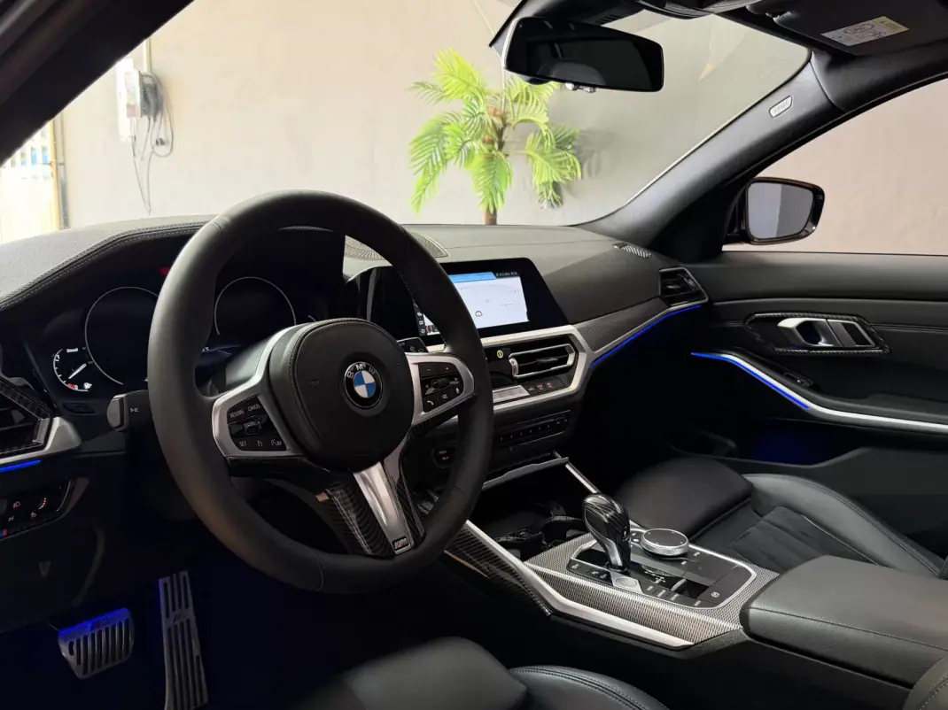BMW 320 2019 - 26990 EUR, 179874 km - AUTO.MOTO.pt - 179874km - foto 7 de 20